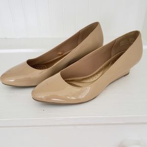 Dexflex Comfort Nude Patent Wedges